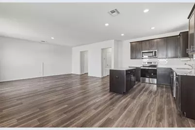 201 Katie Elder Drive, Jarrell, TX 76537 - Photo 7