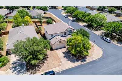 106 Remington Run, Bastrop, TX 78602 - Photo 29