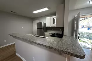 2906 Kestrel Dr, Austin, TX 78745 - Photo 7