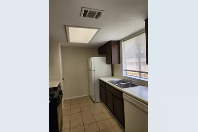 502 Burlwood Court, Round Rock, TX 78664 - Photo 5