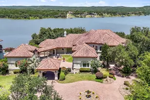 2901 Cliff Pt, Spicewood, TX 78669 - Photo 3