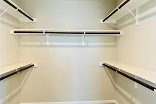 213 Bent Creek Dr, Hutto, TX 78634 - Photo 13