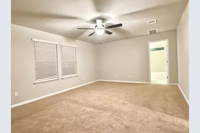 213 Bent Creek Drive, Hutto, TX 78634 - Photo 11