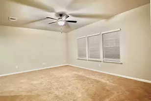 213 Bent Creek Dr, Hutto, TX 78634 - Photo 3