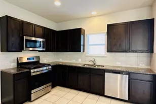 213 Bent Creek Dr, Hutto, TX 78634 - Photo 7