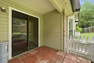 1601 Faro Dr, Austin, TX 78741 - Photo 21