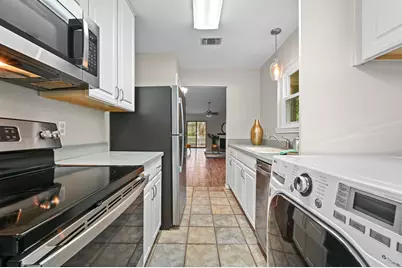 1601 Faro Drive #1404, Austin, TX 78741 - Photo 11