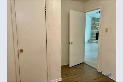 5507 Fence Row, Austin, TX 78744 - Photo 19