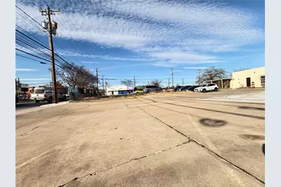 1901 E 12th Street, Austin, TX 78702 - Photo 17