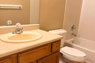 811 Lexington Rd, Elgin, TX 78621 - Photo 17