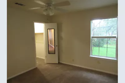 6801 Kenosha Pass, Austin, TX 78749 - Photo 5