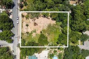 4801 Ledesma Rd, Austin, TX 78721 - Photo 1