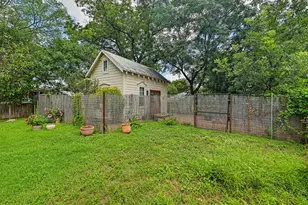 805 Main St, Bastrop, TX 78602 - Photo 27