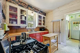 805 Main St, Bastrop, TX 78602 - Photo 11
