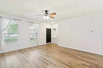 9614 Magna Carta Loop, Austin, TX 78754 - Photo 5