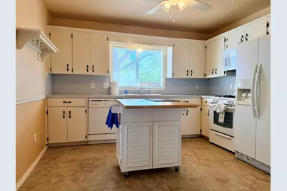 404 Normandy Street, Austin, TX 78745 - Photo 17