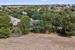 906 Hollow Trail Ct, Round Rock, TX 78664 - Photo 37