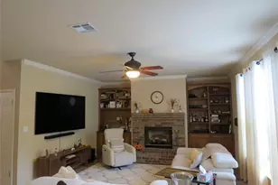 402 Las Colinas Dr, Leander, TX 78641 - Photo 5