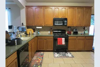 402 Las Colinas Drive, Leander, TX 78641 - Photo 7