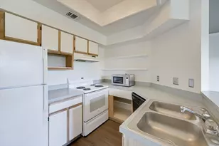 6000 Shepherd Mountain Cove, Austin, TX 78730 - Photo 7