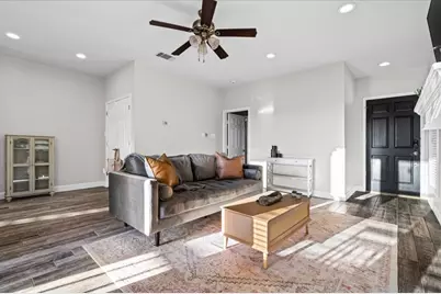 5 Tournament Way #12, The Hills, TX 78738 - Photo 7