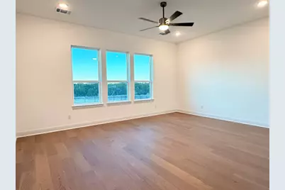 204 Rusty Colt, Liberty Hill, TX 78642 - Photo 13