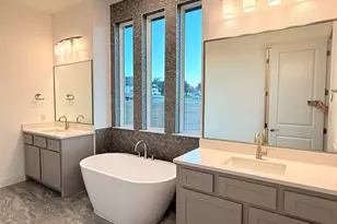 204 Rusty Colt, Liberty Hill, TX 78642 - Photo 11