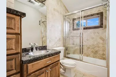 1014 Challenger, Lakeway, TX 78734 - Photo 15