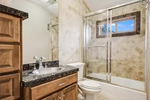 1014 Challenger, Lakeway, TX 78734 - Photo 15