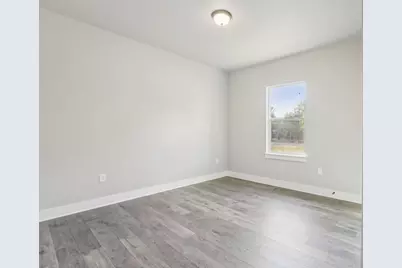 412 Persimmon Street, Bastrop, TX 78602 - Photo 23