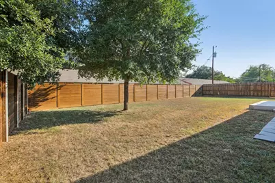 412 Persimmon Street, Bastrop, TX 78602 - Photo 39