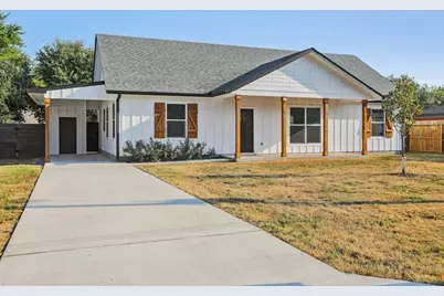 412 Persimmon Street, Bastrop, TX 78602 - Photo 1