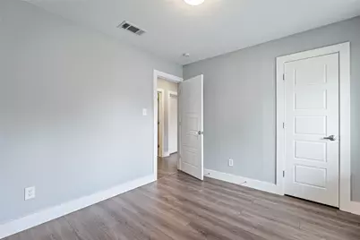 6208 Parliament Drive, Austin, TX 78724 - Photo 9