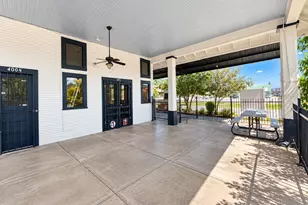 400 W 2nd St, Taylor, TX 76574 - Photo 1
