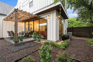 1310 Choquette Dr, Austin, TX 78757 - Photo 27