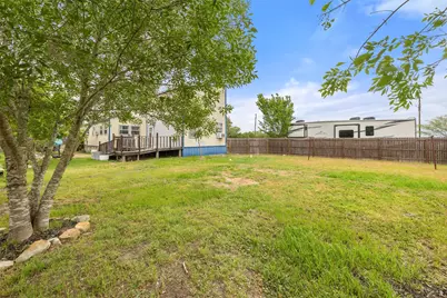 3210 County Road 226, Giddings, TX 78942 - Photo 23