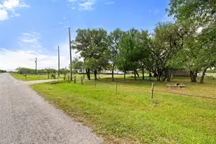 3210 Co Rd 226, Giddings, TX 78942 - Photo 29