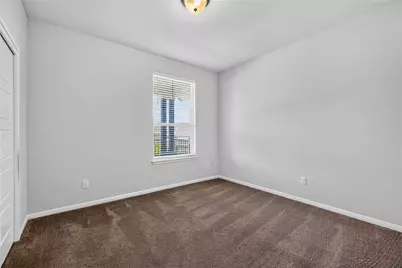 324 E Broade Street, Leander, TX 78641 - Photo 7