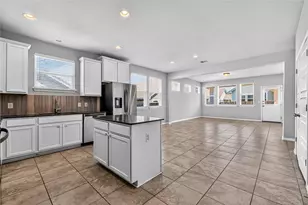 324 E Broade St, Leander, TX 78641 - Photo 5