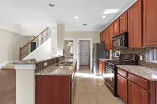 6715 Windrift Way Way, Austin, TX 78745 - Photo 11