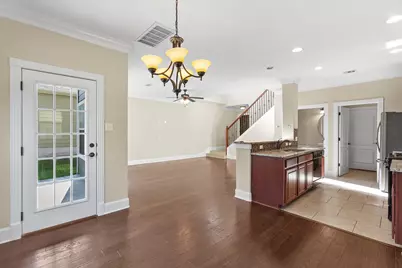 6715 Windrift Way Way #27, Austin, TX 78745 - Photo 9