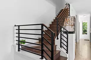 1705B Perez St, Austin, TX 78721 - Photo 13