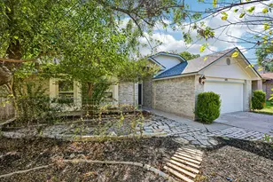 605 Hawthorne Ln, Round Rock, TX 78664 - Photo 3