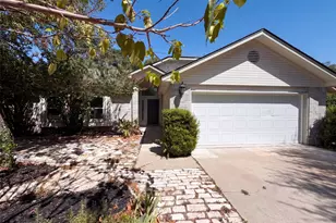 605 Hawthorne Ln, Round Rock, TX 78664 - Photo 1