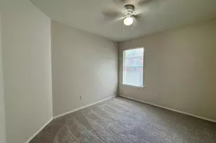 113 Salado Dr, Kyle, TX 78640 - Photo 27
