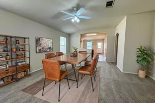 113 Salado Dr, Kyle, TX 78640 - Photo 7