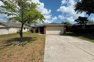 113 Salado Dr, Kyle, TX 78640 - Photo 1