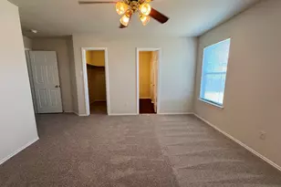 113 Salado Dr, Kyle, TX 78640 - Photo 15