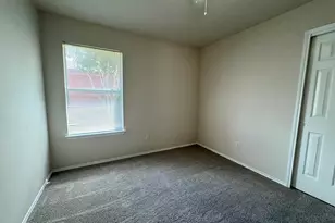 113 Salado Dr, Kyle, TX 78640 - Photo 29