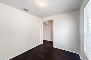 4712 Lake Champlain Ln, Austin, TX 78754 - Photo 3